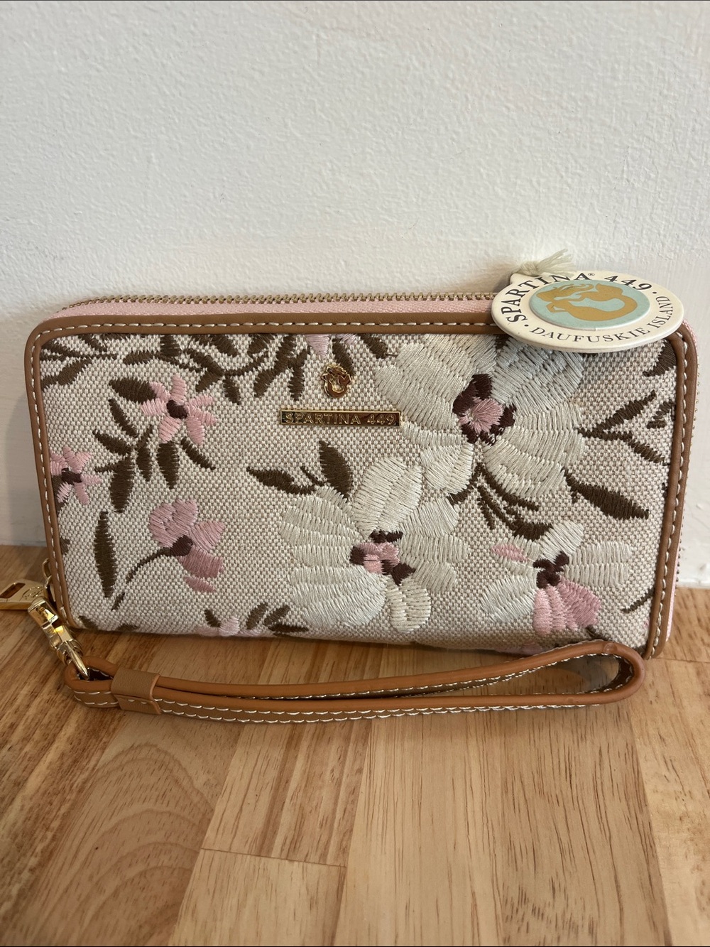 NWT SPARTINA 449 women's parade embroidered floral wallet in multicolor